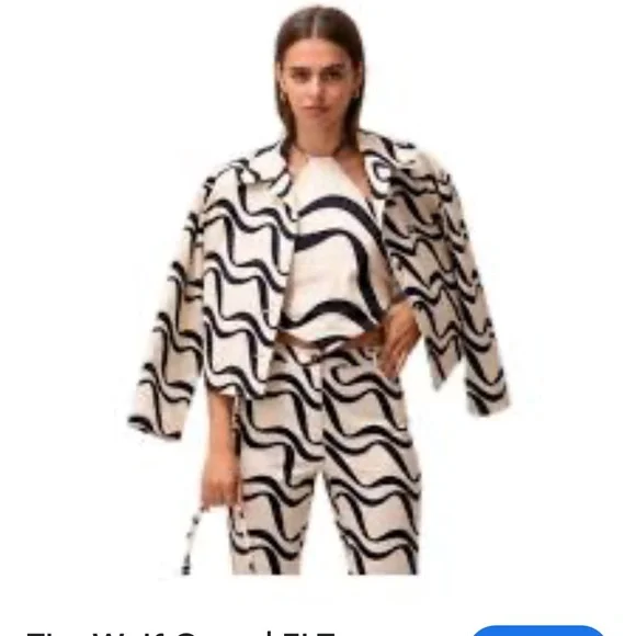 The Wolf Gang Wave Pattern Jacket in Black and Tan